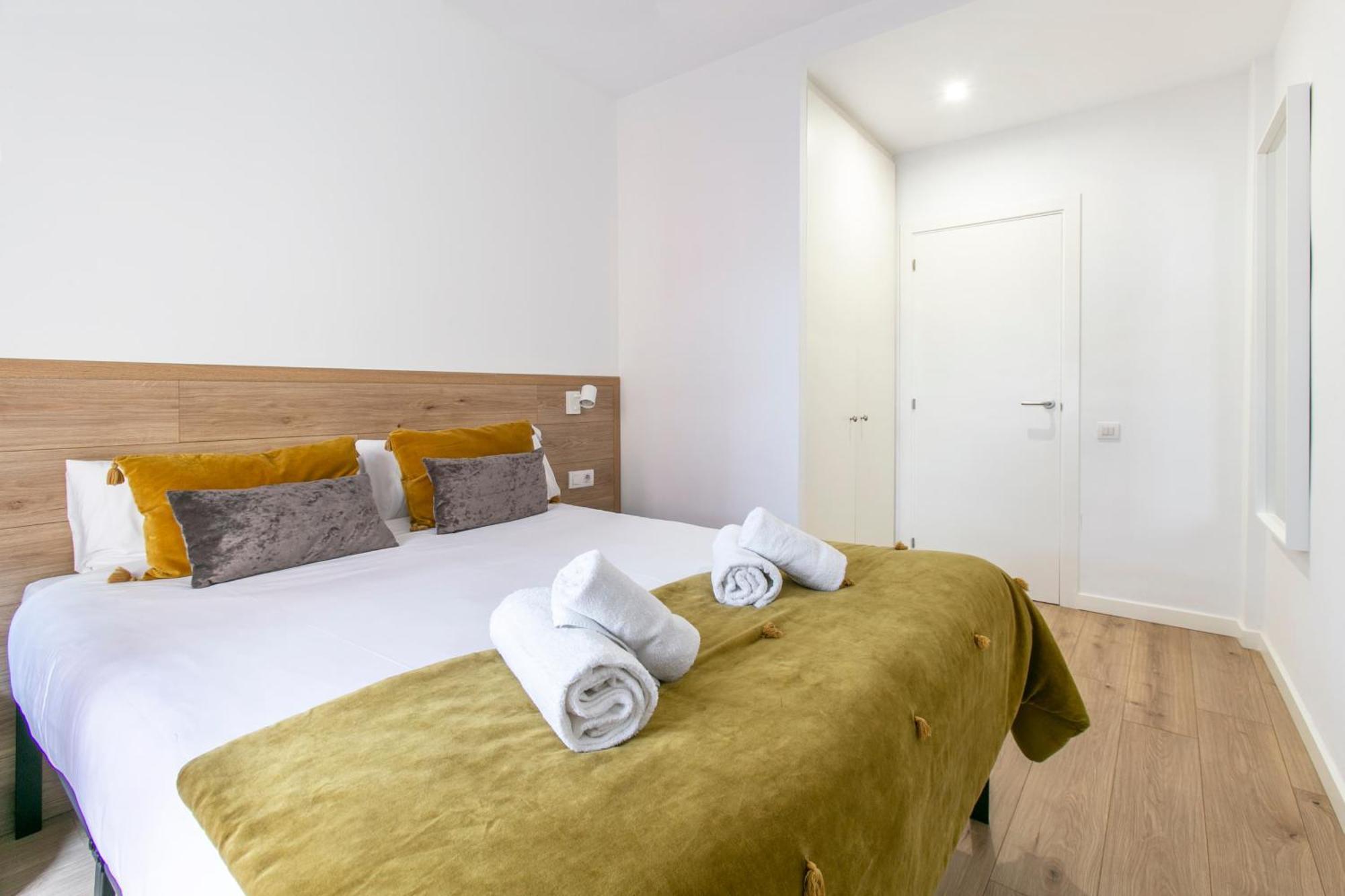Apartment Chic And Modern In Gracia *